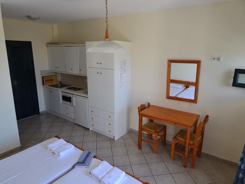 Anna'S Studios Argostoli  Buitenkant foto